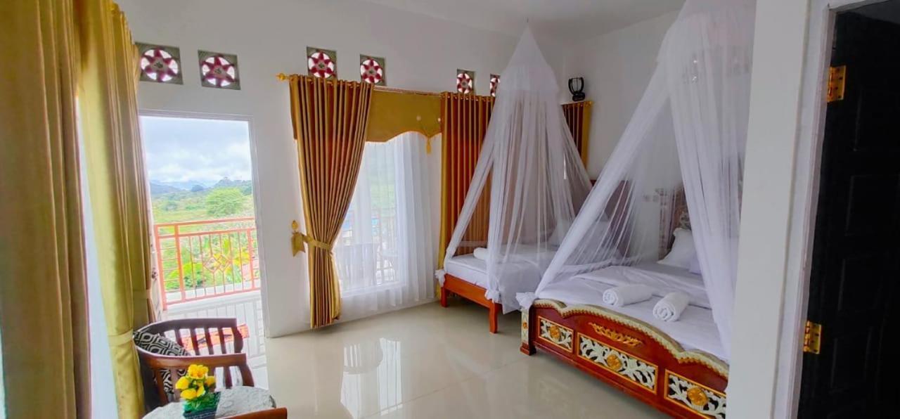 Bintang Bungalow Tour & Travel Kelimutu Exterior photo